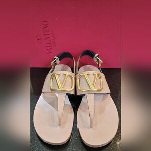Valentino Garavani Vlogo T-Strap  Beige Sandals